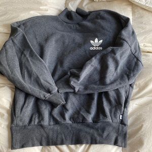 Lightly worn adidas sweatshirt mock neck crewneck sweater logo pullover pockets
